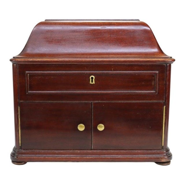 Victor Talking Machine Co. Victrola Vvxi Walnut Tabletop Phonograph C1920 For Sale - Image 11 of 15