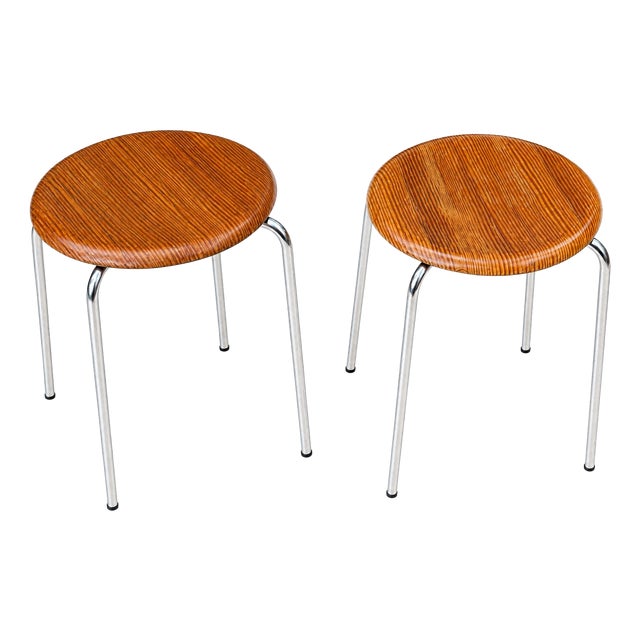 Vintage Danish Dot 3170 Stools by Arne Jacobsen for Arne Jacobsen for Fritz Hansen, 1970s, Set of 2 For Sale