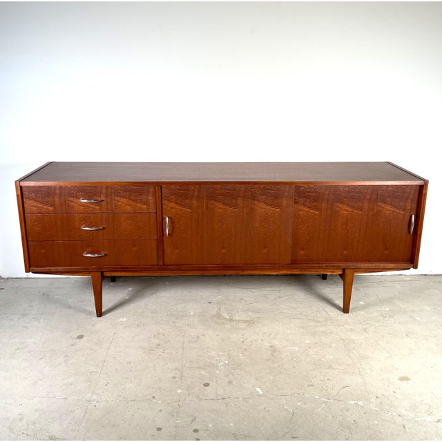 Stylish and sleek sideboard that originates from Poland in the 1960s. Nevertheless, it has a Scandinavian look. The...