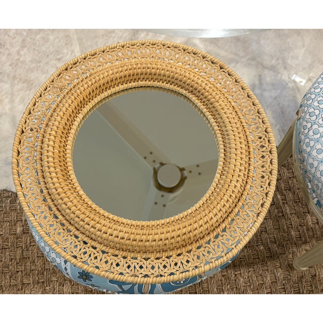 Wood Vintage Round Handwoven Rattan Mirror With Openwork Knot Motif - 14"diameter Mirror For Sale - Image 7 of 10