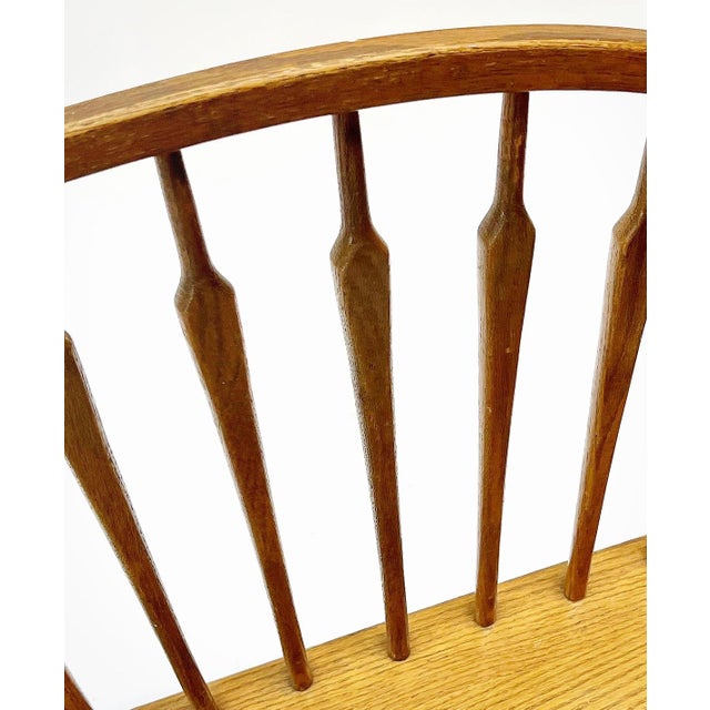 Mid Century Solid Oak Bowback Windsor Armless Bench Settee For Sale - Image 4 of 10