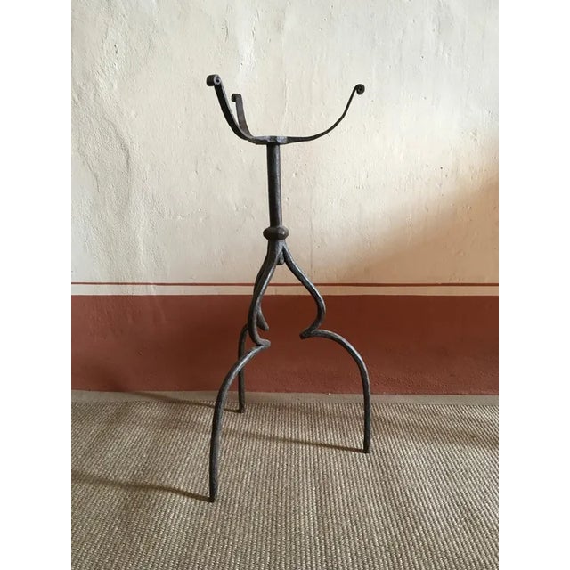 This piece of antique Italian wrought cast iron pedestal is made with an high level of quality in consideration of the age...