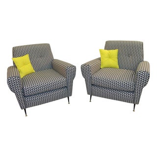 Mid-Century Modern Italian Chairs with Optical Fabric and Brass Details, 1950s, Set of 2 For Sale