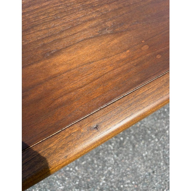 Fully-Refinished Mid Century United Diamond Front Dresser Set For Sale - Image 13 of 16