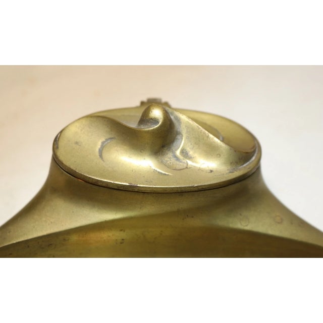 Art Nouveau Antique Ornate 1800's Art Nouveau Bradley & Hubbard Brass Desk Pen Inkwell Tray For Sale - Image 3 of 11