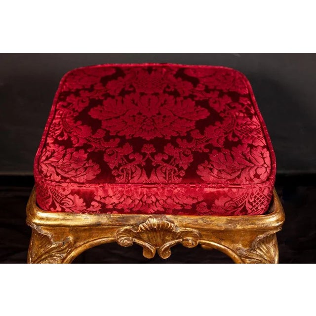 Italian 18th-Century Giltwood Stool, 1750 For Sale - Image 6 of 11