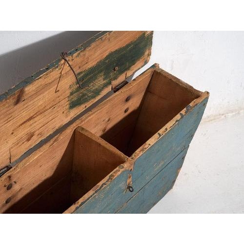 Vintage Storage Trunk, 1920 For Sale - Image 6 of 9