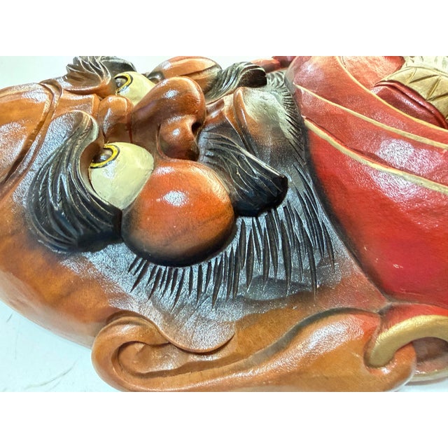 Red Vintage Hand-Carved Wood Daruma Bodhidharma Wall Mask With Hossu Fly Whisk For Sale - Image 8 of 12