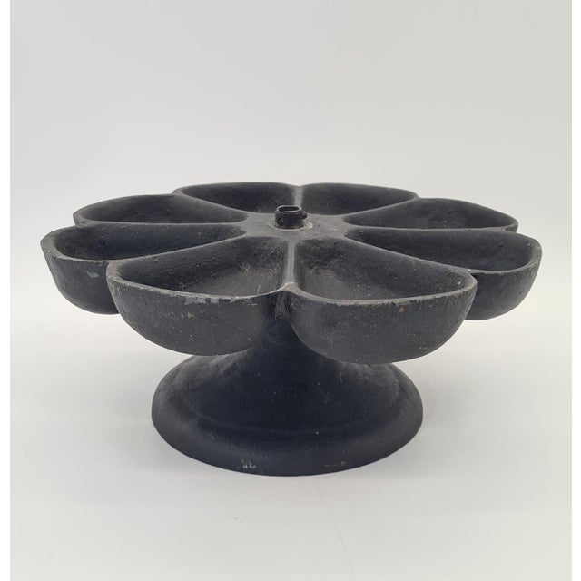 Rustic Antique Cast-Iron Rotating Shoemakers Organizer, USA, 1910s For Sale - Image 3 of 9