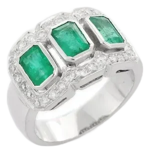 3.1 Ct Emerald With Diamonds Three Stone Wedding Ring Size 7 in 18k Gold