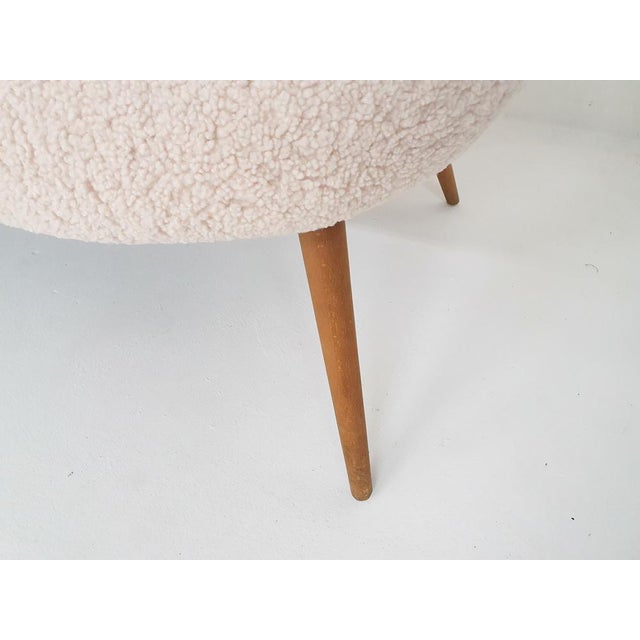 Scandinanvian Modern Sofa in Boucle, Denmark, 1960s For Sale - Image 3 of 10