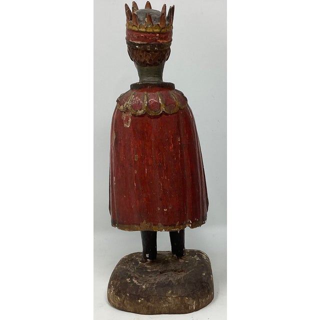 Spanish Late 18th Century Spanish Colonial Hand Carved Santos of a Black King Bearing a Gift. Part of a Larger Nativity Scene. For Sale - Image 3 of 6