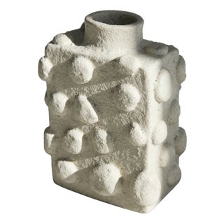 Small Chalk Alluvial Vase from Lentiez.Ceramics For Sale