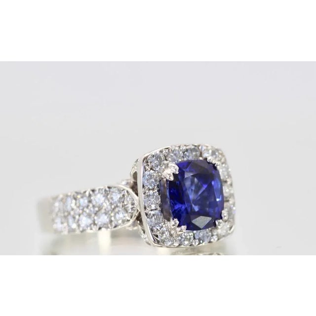 Burma Sapphire 18k Ring With Diamond Surround Size 6.5 For Sale In Los Angeles - Image 6 of 8