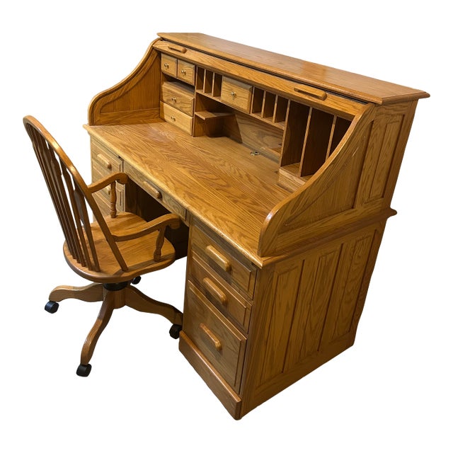 Artisan Amish-Crafted Solid Wood Desk & Chair Set (Ohio, C. 2000) For Sale