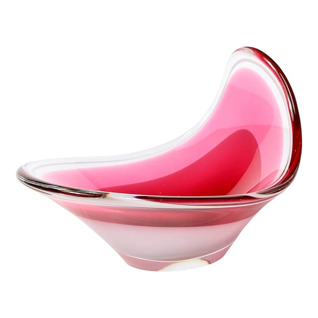 Mid-Century Swedish Art Glass Centerpiece Ruby & White Bowl by Flygsfors Coquill For Sale