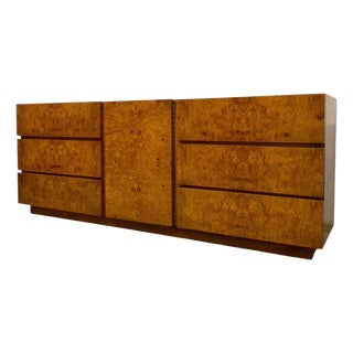 1970s Milo Baughman for Lane Mid-Century Modern Burl Wood Credenza For Sale