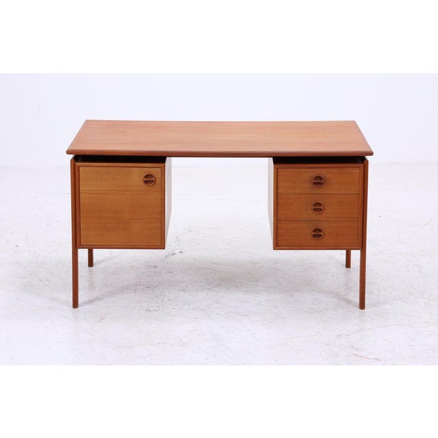Mid-Century Danish Teak Desk by Arne Vodder For Sale - Image 3 of 16