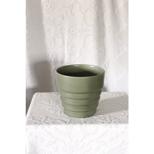 1960s Very Large Green Haeger Planter For Sale - Image 6 of 7