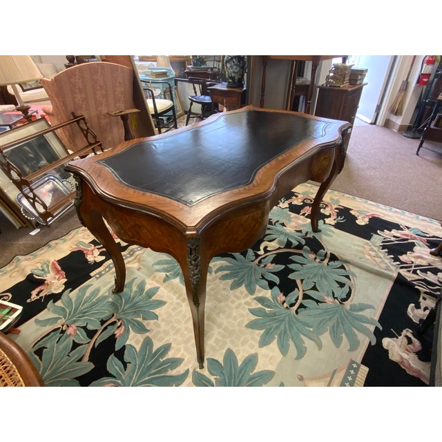 French 20th Century Reproduction Louis XV Writing Desk For Sale - Image 3 of 14