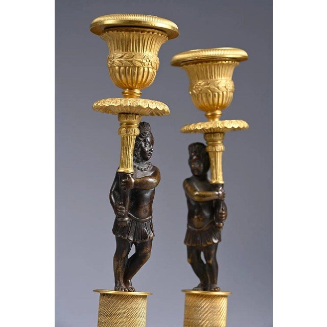 Traditional Pair of Nubian candlesticks, early 19th century, Directoire period For Sale - Image 3 of 3
