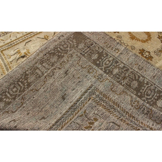 Taupe Floral Medallion Turkey Oushak Vintage Rug in Ivory, Taupe, Brown and Olive 6′1″ × 9′6″ For Sale - Image 8 of 9