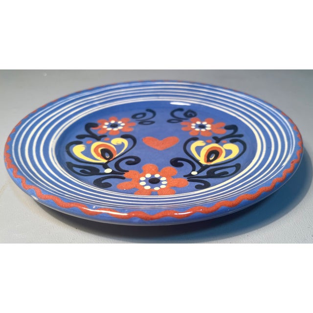 Talavera Mexican Plate Daisies & Tulips Majolica Pottery Signed C Hand Signed For Sale - Image 4 of 4