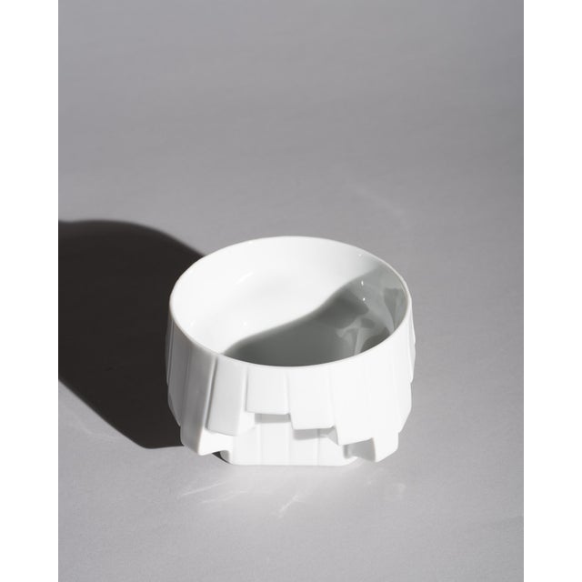 Sculptural Porcelain Bowl by Zaha Hadid for Rosenthal, Germany, 2000s For Sale - Image 6 of 10