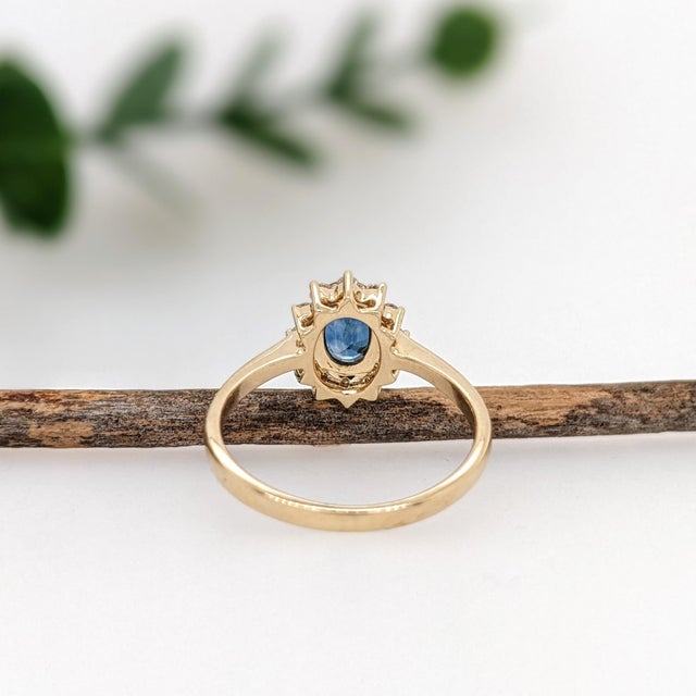 Metal Blue Sapphire Ring With Diamond Accents: Solid 14k Gold, Oval 7x5mm, Size 6.75 For Sale - Image 7 of 7