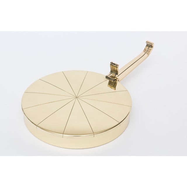 This very chic and hard to find Mid Century Modern brass box by Tommi Parzinger for Dorlyn Silversmiths is all hallmarked...