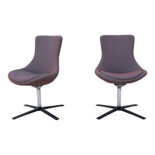 Contemporary Modern Orangebox Bloom Swivel and Tilt Guest Side Chairs - a Pair For Sale