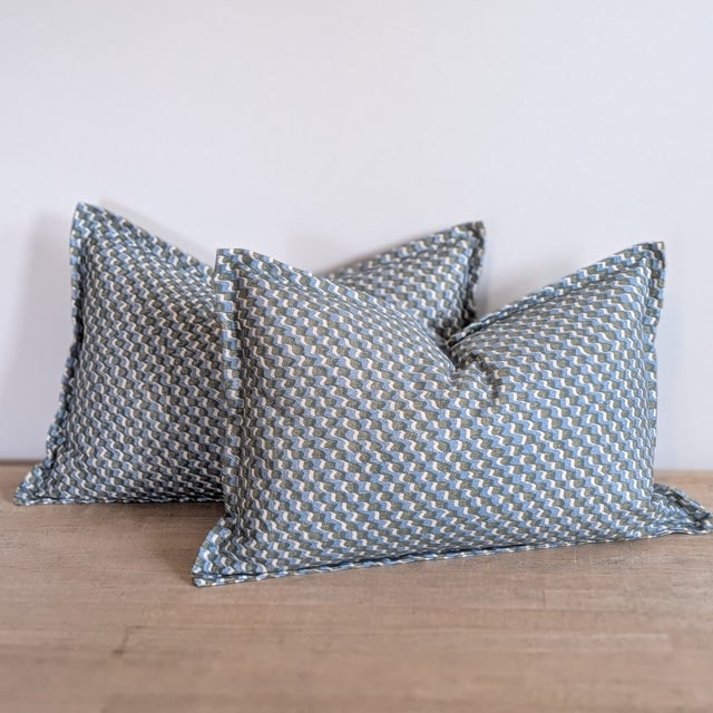 Transitional Fermoie Ruffle Lumbar Pillows With Mini Flange in Blue & Green For Sale - Image 3 of 7