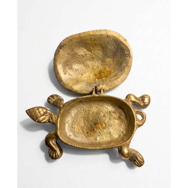 Hollywood Regency Vintage Hollywood Regency Solid Brass Turtle Trinket Box For Sale - Image 3 of 5