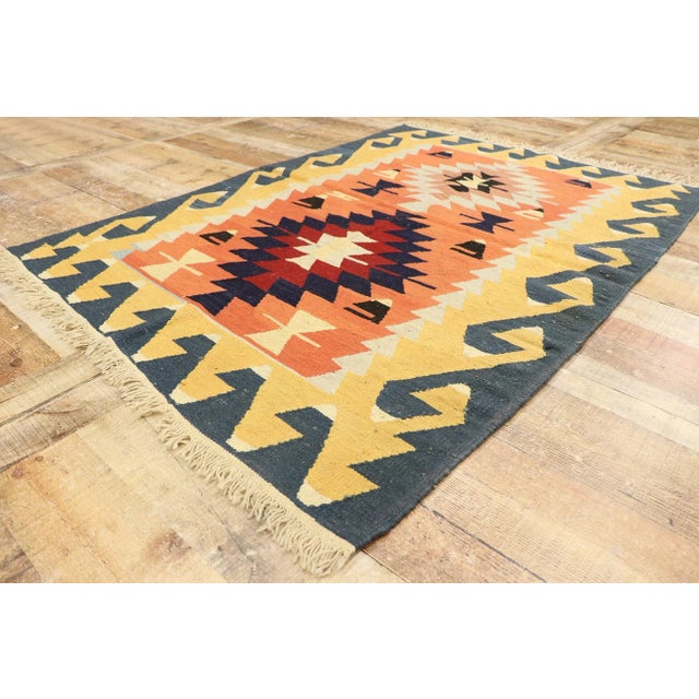 Vintage Persian Shiraz Kilim Rug - 03'10 X 05'04 For Sale In Dallas - Image 6 of 9