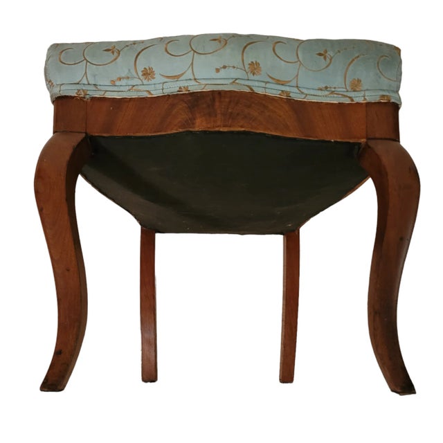 Antique Late 19th Century Rococo Balloon Back Dining Chairs - Set of 4 For Sale In New York - Image 6 of 9