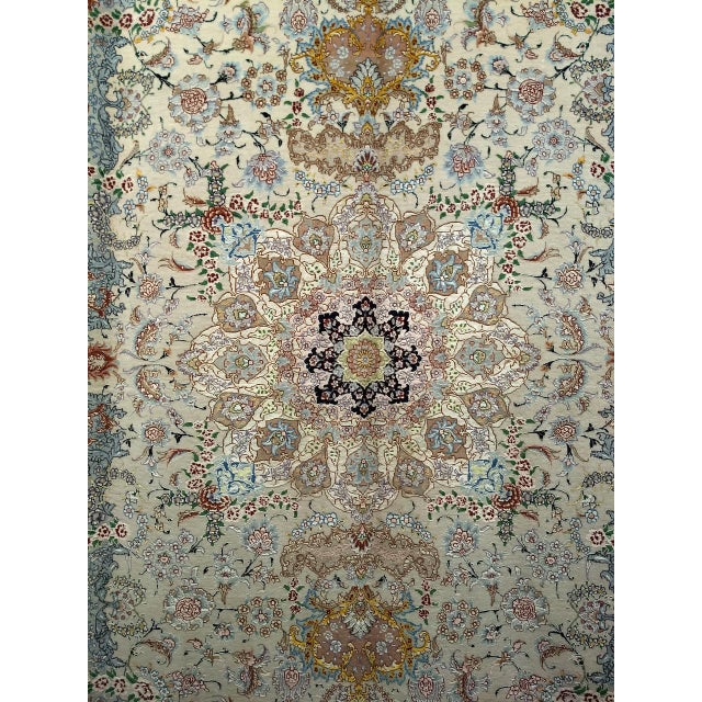 Vintage Persian Tabriz Rug, Finely Hand-Knotted Wool & Silk, Floral Pattern, Ivory & Blue, 7x10 For Sale In Chicago - Image 6 of 12