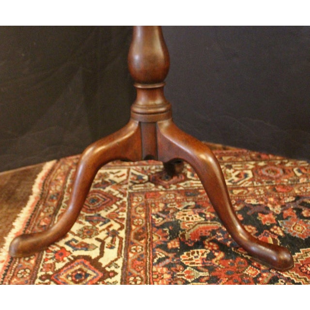 Wood Circa 1770 George III Tilt-Top Pedestal Birdcage Mechanism Tea Table For Sale - Image 7 of 7