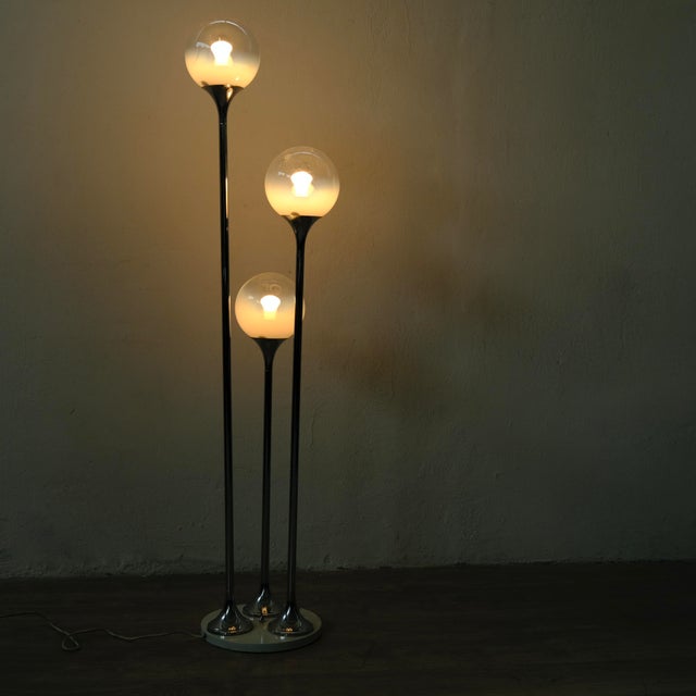 Space Age floor lamp by Targetti Sankey, vintage 1970s. Chrome frame, 3 beautiful glass light sources. Production period:...