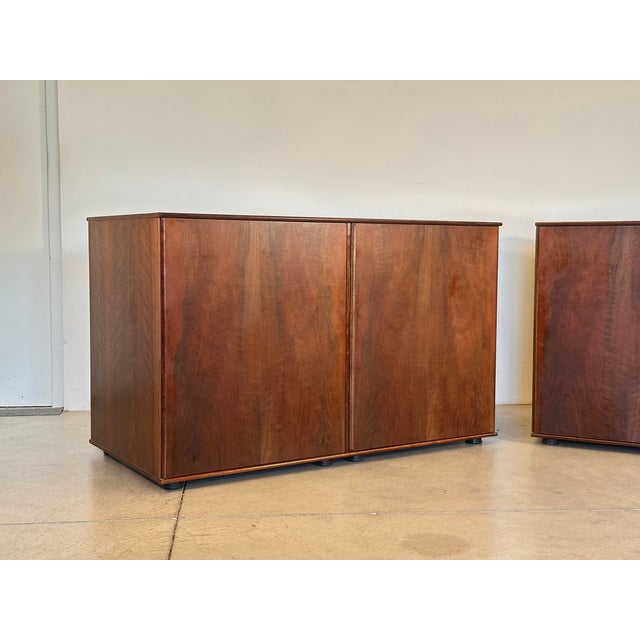 Walnut Sideboards from Bernini, 1970s, Set of 2 For Sale - Image 18 of 18