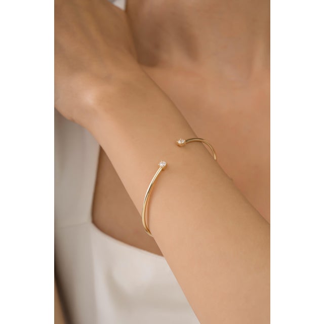Transitional Brilliant Cut Diamond Adjustable Cuff Bangle Bracelet in 14k Yellow Gold For Sale - Image 3 of 15
