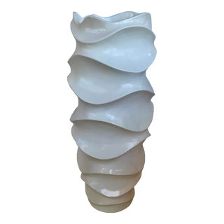 Contemporary White Lacquer Wavy Floor Vase For Sale