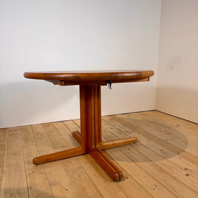 Extending Round Dining Table in Teak, 1960s For Sale - Image 6 of 10