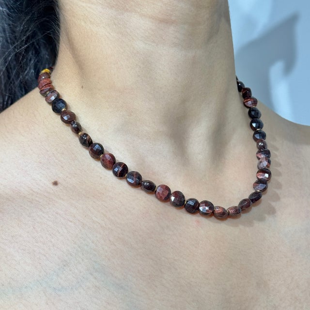 Red Boho Chic Faceted 124 Ct Red Tiger's Eye Bead Strand Necklace, 16.75 Inch For Sale - Image 8 of 14