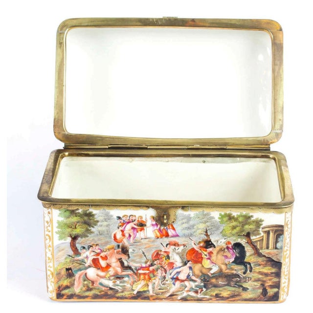 19th Century Italian Capodimonte Porcelain Table Casket For Sale - Image 15 of 18