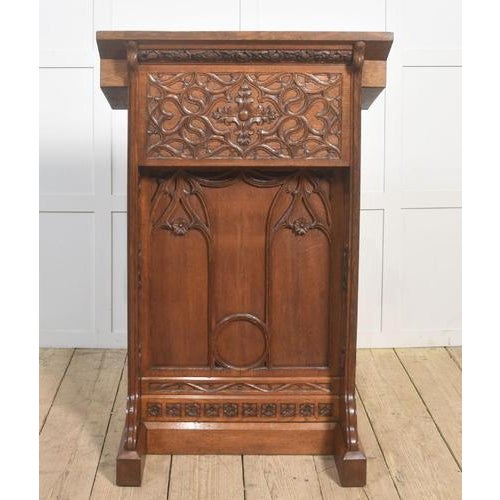 Gothic Revival Style Buffet in Carved Oak, 1890s For Sale - Image 9 of 9