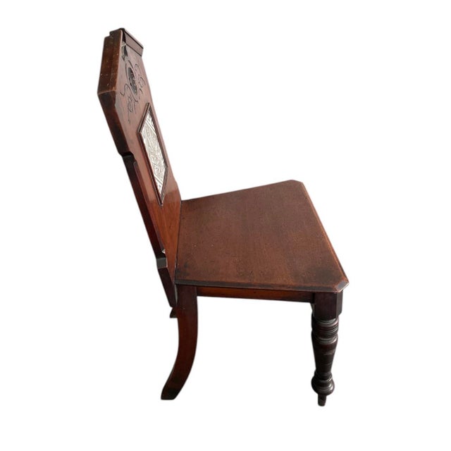 Late 19th-Century Victorian Aesthetic Movement Walnut Hall Chair With Inset Tazza Tile For Sale - Image 4 of 10