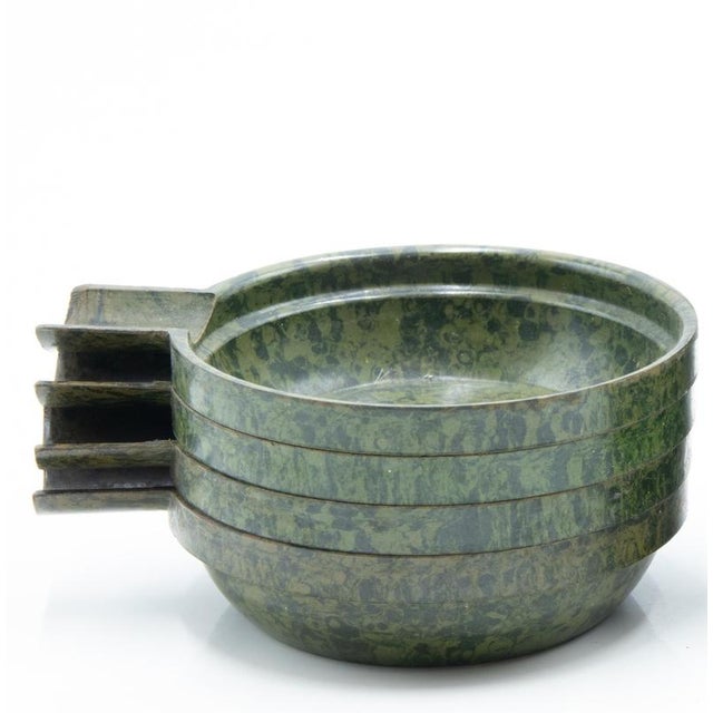 1930s Vintage Set of Bakelite Ashtrays in Container, 1930s, Set of 5 For Sale - Image 5 of 7