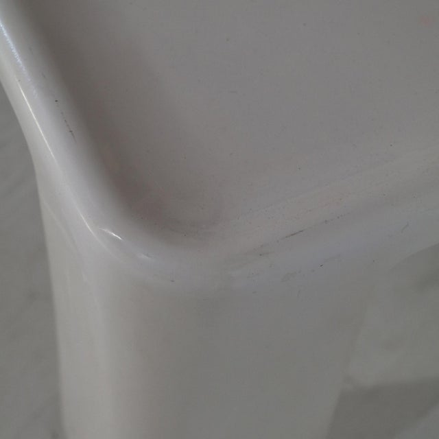 Amanta Large Plastic Coffee Table by Mario Bellini for B&c Italia - Space Age For Sale - Image 11 of 14