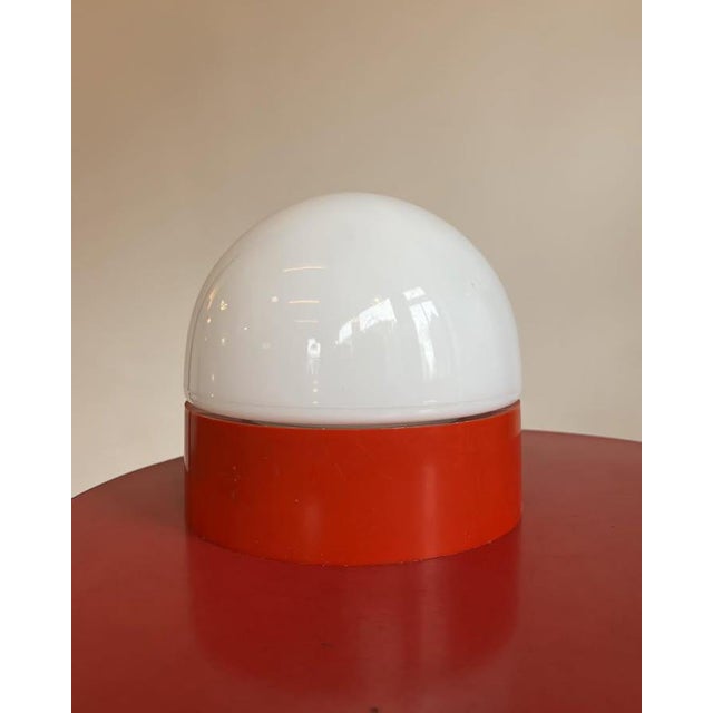 Funky little sphere lamp by Massive in a bright red color Period: Space Age H 15 cm ø 14 cm Up to 250V (Europe/UK...