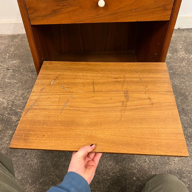 Kipp Stewart for Drexel Nightstand Decleration For Sale - Image 12 of 12